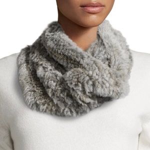 💓NEW LISTING💓 Vince Camuto REAL Fur Scarf